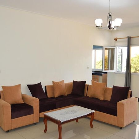 Residence Rosalie ยาอุนเด ภายนอก รูปภาพ
