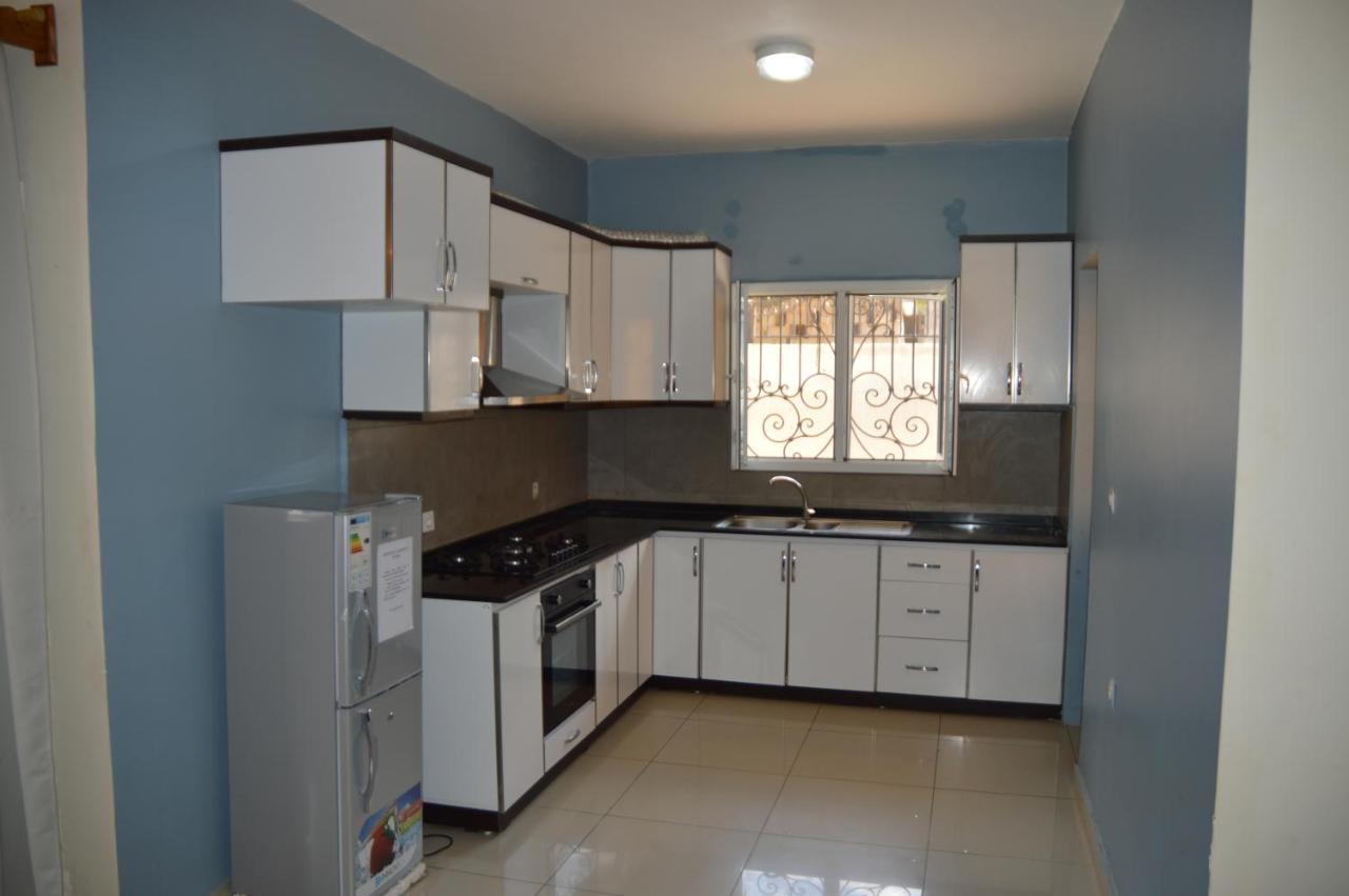 Residence Rosalie ยาอุนเด ภายนอก รูปภาพ